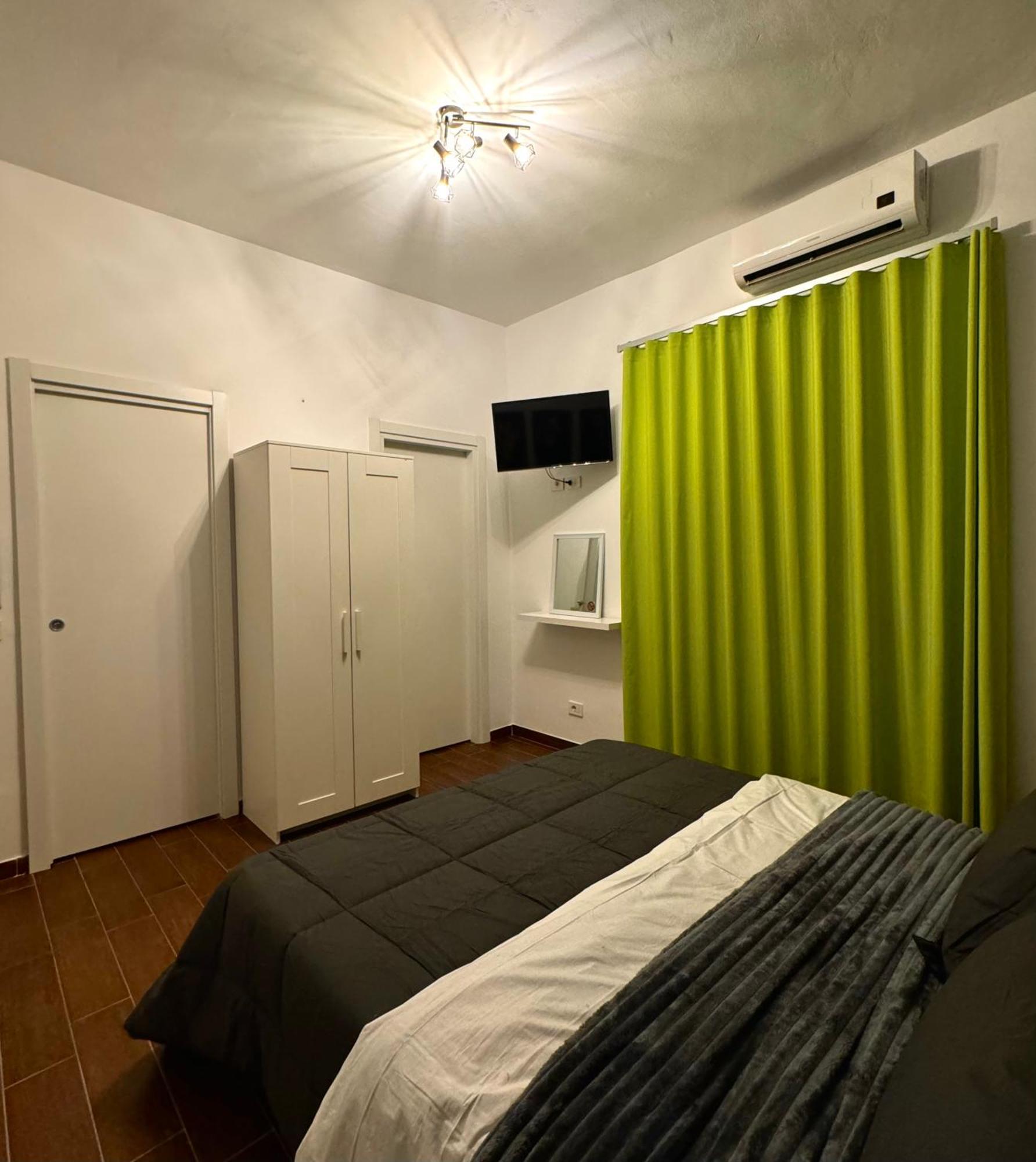 Enotria Bnb Bed and Breakfast Reggio Calabria Esterno foto